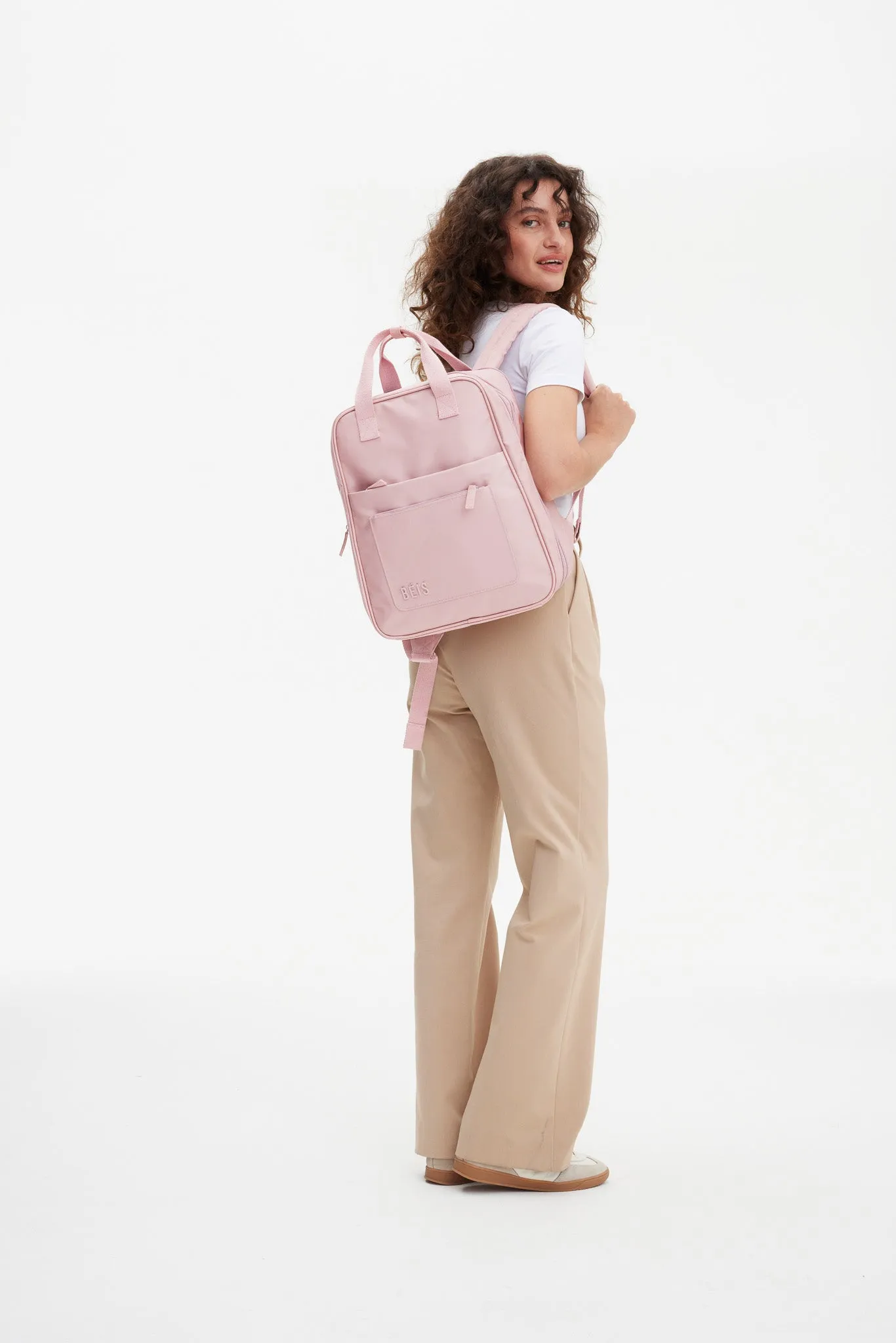 The Expandable Backpack in Atlas Pink